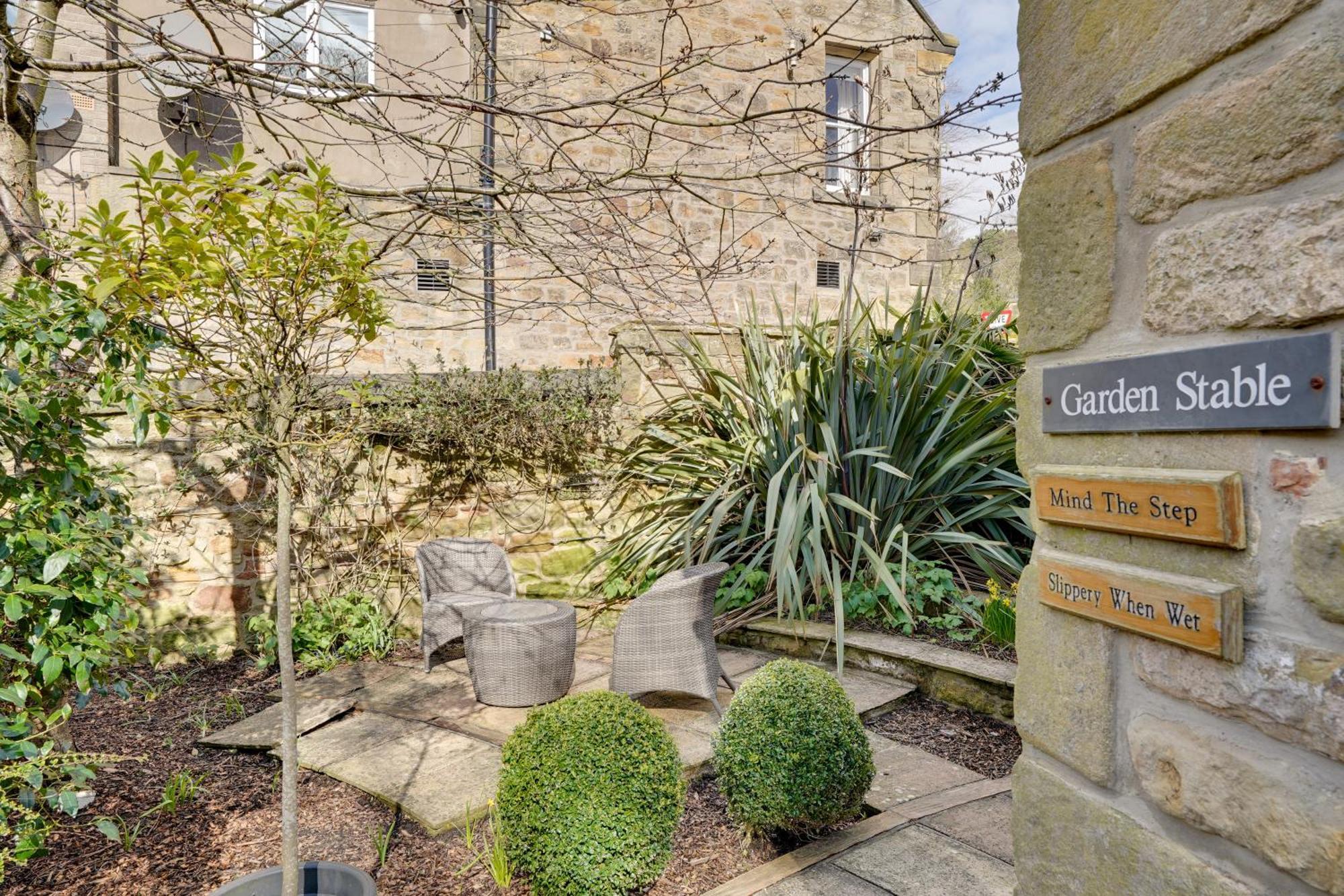 Garden Stable At Hallsteads: Luxury Stone Cottage, With Parking Alnmouth Eksteriør billede